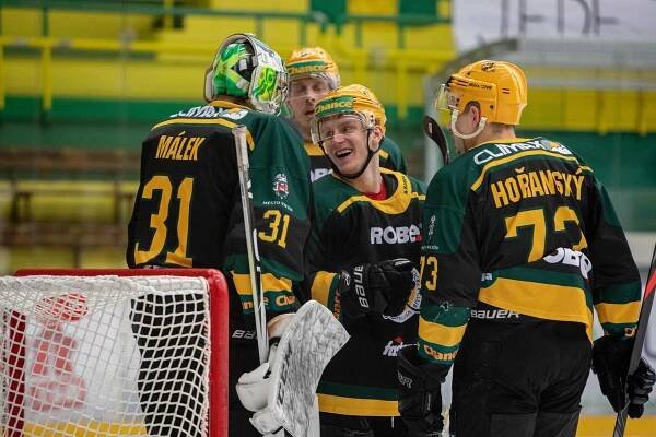 HC Vsetín online - oficiální­ internetové stránky VHK Vsetí­n | Milníky play-off: Valašská smršť ve druhé třetině smetla