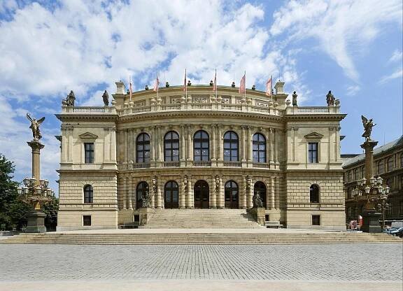 V Rudolfinu začíná Dvořákova Praha