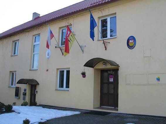 Tuchoměřice - obecní úřad foto 3