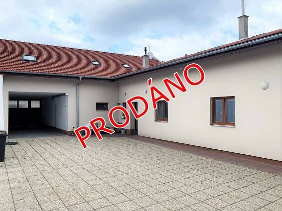 Novostavba - 6 bytů, 380 m2, obchodní plocha, pozemek 1.187 m2, Kostelec nad Labem, ul. T. G. Masaryka - RAK CZ a.s.