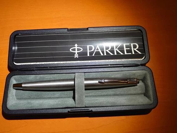 Plnící pero Parker