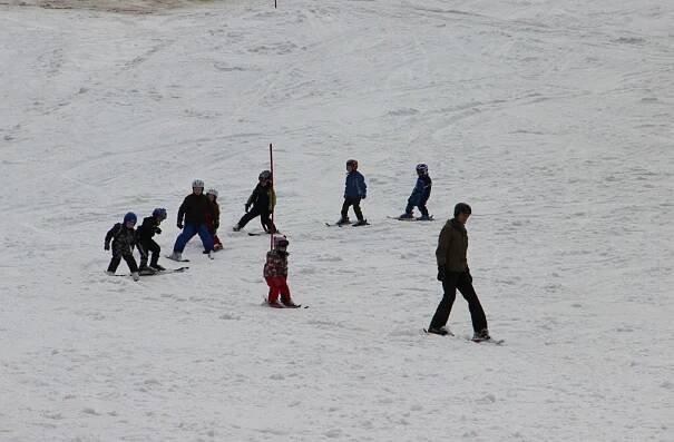 Sjezdaři se loučili se zimou střelbou do terčů