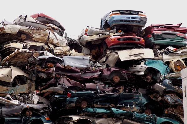 Evropské automobilky čekají na plán EU a doufají ve „skutečné kroky“