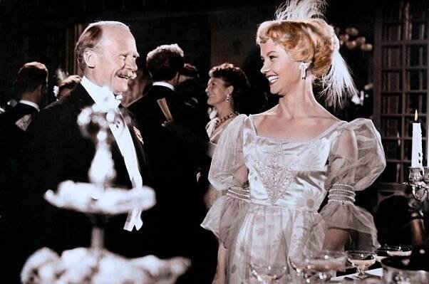 Dobrodružství Arsena Lupina - Z filmu - Liselotte Pulver