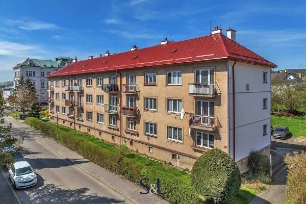 Prodej byty 2+1, 55 m2 - Nový Bor, 2 900 000 Kč