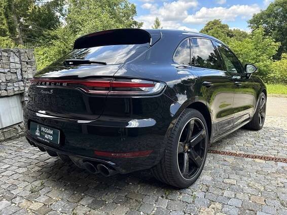 Porsche Macan, S 1.maj. ČR, servisní historie