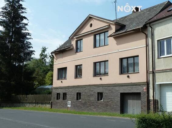Prodej  rodinného domu 175 m², pozemek 129 m², Chebská, Luby
