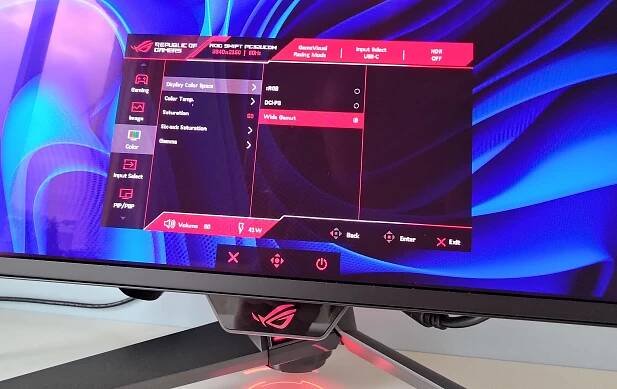 ROG Swift Oled PG32UCDM meny