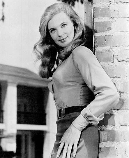 Linda Evans - Wikipedia