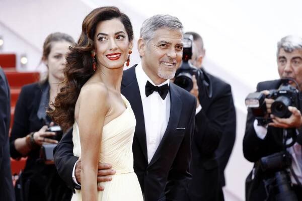 Milujeme George Clooneyho! Charismatický herec navštívil fanynku v domově důchodců