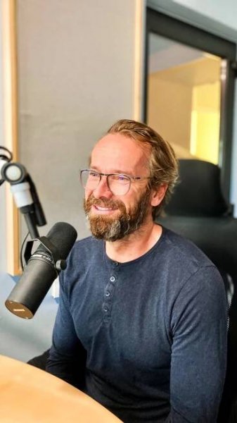 Jan Révai: Každý rodič potřebuje, aby zase nastal režim a děti začaly opět chodit do školy | Host Frekvence 1