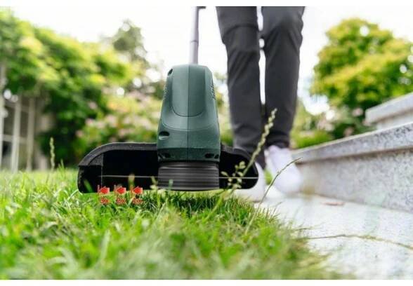 BOSCH EasyGrassCut 18V-26