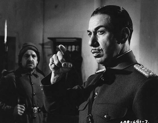 Lawrence z Arábie - Z filmu - José Ferrer