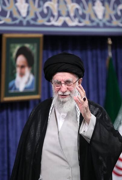 Ayatollah Ali Khamenei meeting with Iranian judiciary members following a US-mediated ceasefire.