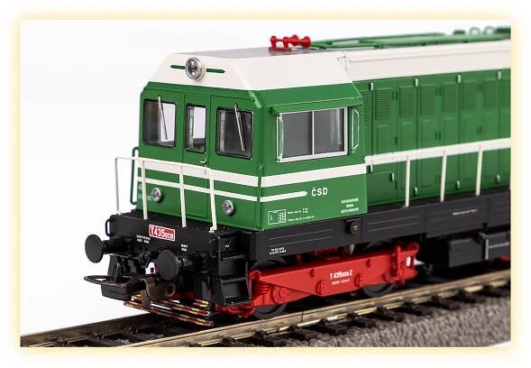 PIKO 52435 HO - DIESELOVÁ LOK. 720, ČSD DIGITÁL ZVUK