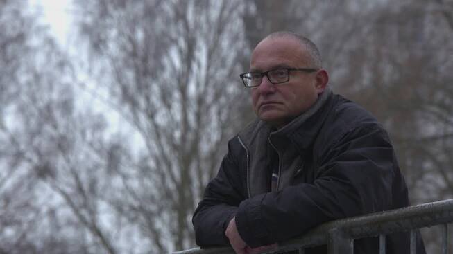 David Vondráček: Prohrál 7 milionů, kvůli hazardu a alkoholu ztratil rodinu