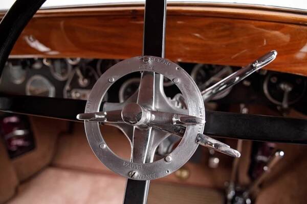 1929 Hispano-Suiza H6B Hibbard & Darrin - The JBS Collection