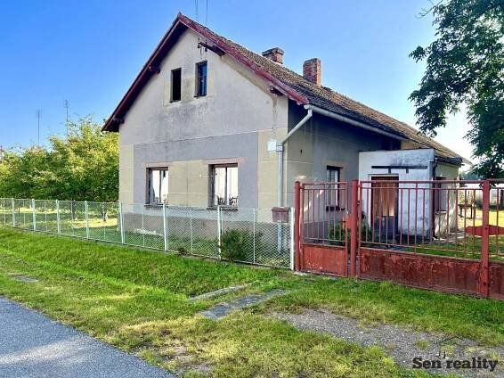 PRODEJ rodinného domu 4+1 100 m2, pozemek 741 m2, Pohřebačka, Opatovice nad Labem, 4 590 000 Kč