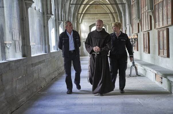 Pobřežní stráž - Klášterní tajemství - Z filmu - Simon Werdelis, Ulrich Gebauer, Floriane Daniel
