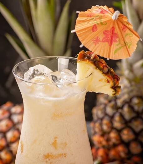 Piña Colada: Exotický koktejl, který přináší chuť tropických rájů
