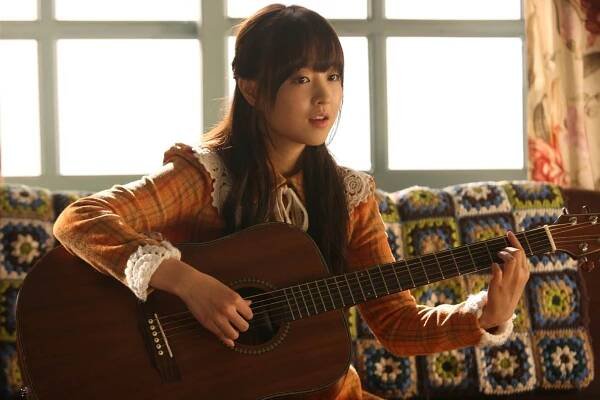 Park Bo-young in Neuk-dae-so-nyeon (2012)