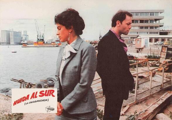 Clio Goldsmith, Patrick Dewaere - Plein sud - Fotosky