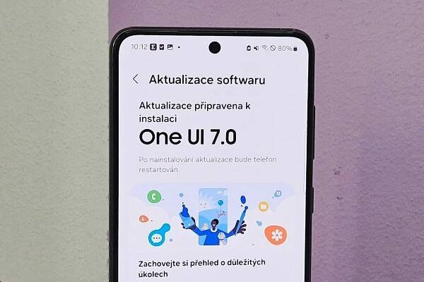 Samsung si napravuje reputaci. Android 15 přistává na řadě Galaxy S21