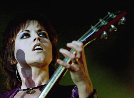 Obrazem: Tak šel čas s Dolores O'Riordan, hlasem i duší kapely The Cranberries