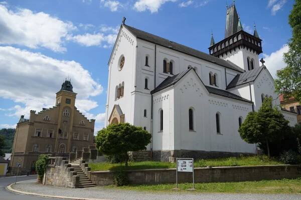 Semily a okolí - kraje rozhledů a údolí | Vyletnik.cz
