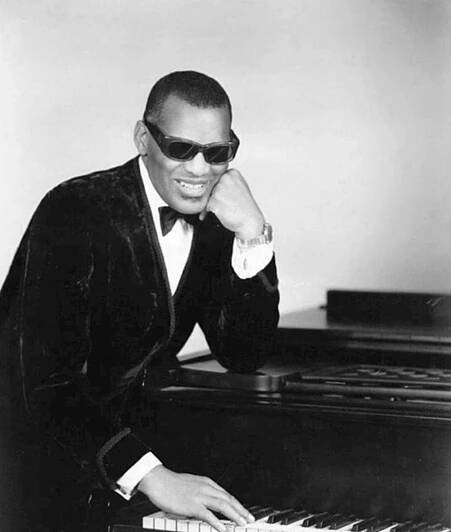 Soubor:Ray Charles classic piano pose.jpg – Wikipedie