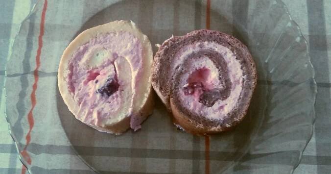 Osvědčené piškotové těsto na roládu „6 LŽIC“, které se vždy povede: Jen 7 minut v troubě a je hotové. Recept nám poskytla paní Adámková
