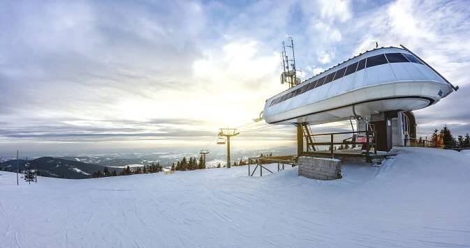 SKIAREÁL ROKYTNICE NAD JIZEROU