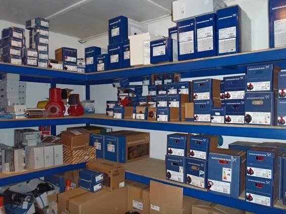 Sortiment vodoinstalačního materiálu Poděbrady, Topenářského, Čerpadlo 