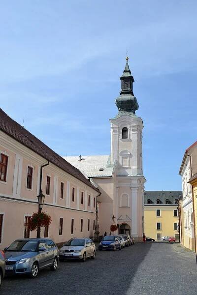 Klášter a kostel svatého Petra a Pavla (Nitra) – Wikipedie