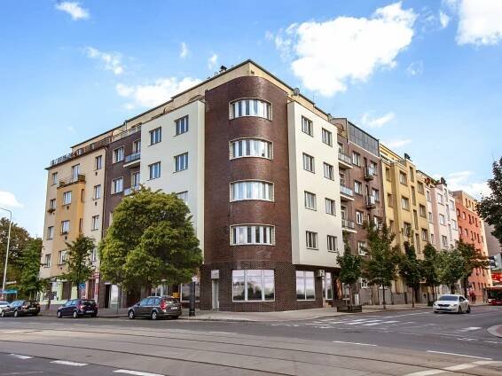 Vršovická 32