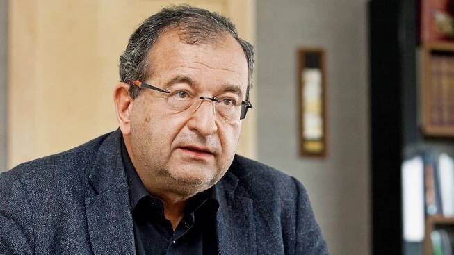 Psychiatr Cyril Höschl: Vidím víc moudrosti než hlouposti