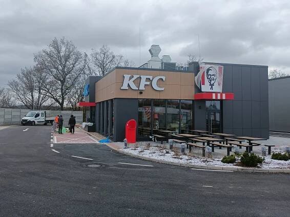 Jako protiváha exotickým bufetům bude KFC v Brodě dobré, tvrdí někteří místní