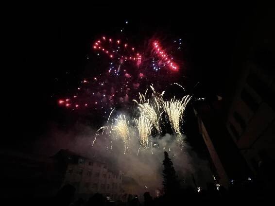 Protivín novoroční ohňostroj rušit nebude, Jindřichův Hradec výzvu respektuje