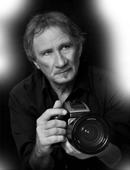 William Carr Gallery - Artist Bio