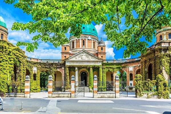 Cintorín Mirogoj, Záhreb, Chorvátsko