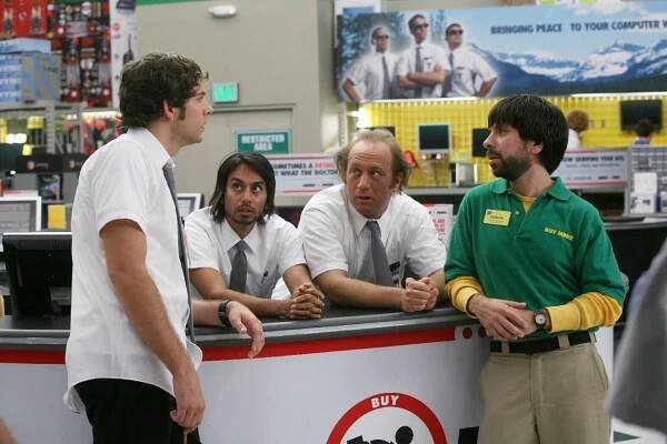 Chuck - Chuck a chlupáč - Z filmu - Zachary Levi, Vik Sahay, Scott Krinsky, Joshua Gomez