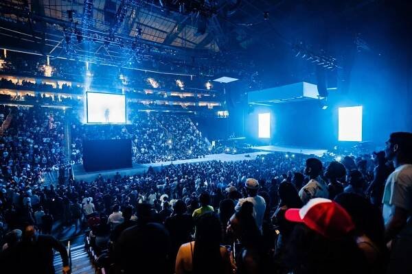 50 Cent, nebo Kendrick Lamar - Kdo z nich dal O2 Aréně víc zabrat? - HipHopStage.cz