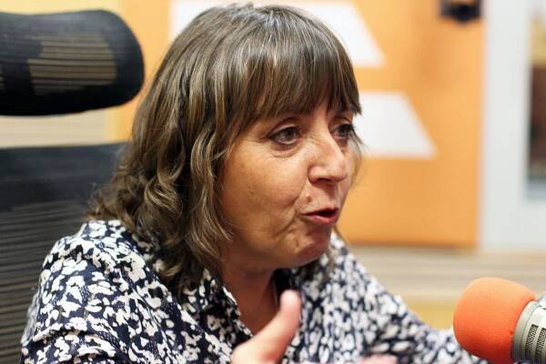 Pořád s námi chce někdo manipulovat. Když si ale zjišťujete informace, jde to jen těžko, říká Hrzánová