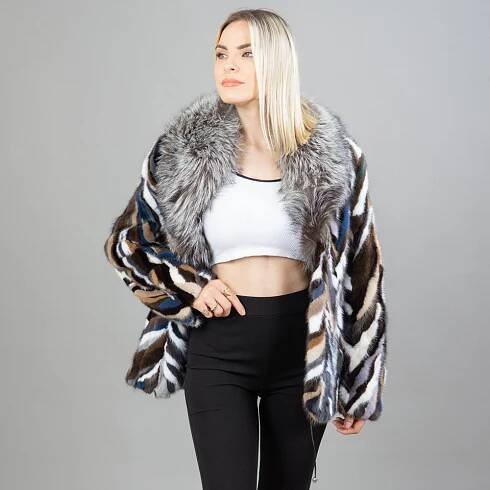 Rabbit fur cape in white color | eFurs