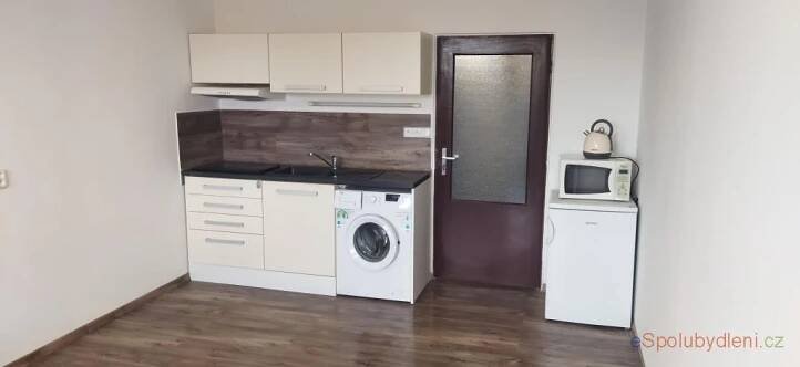 Nabídky byt Otrokovice, , 11.900Kč/měsíc