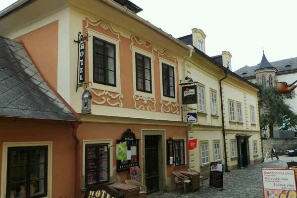 Restaurace U Hrnčíře foto 1