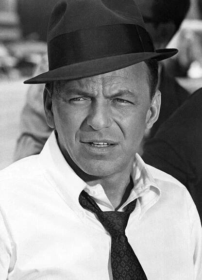 File:Frank Sinatra as Tony Rome.jpg - Wikimedia Commons