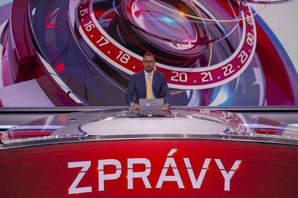 Škatulata na Primě: Novým moderátorem je Jaroslav Brousil! Dočasně...