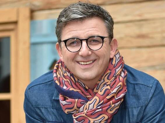 Hans Sigl: Kinder, Ehefrau & Co. - Alle Infos über den "Bergdoktor"-Star