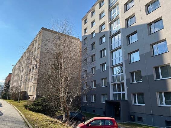 Dvě vraždy a sebevražda. Valašské Meziříčí postihla rodinná tragédie